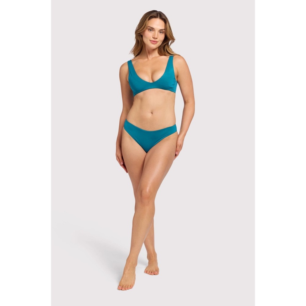 New nuuds low waist bikini bottoms in lagoon size medium